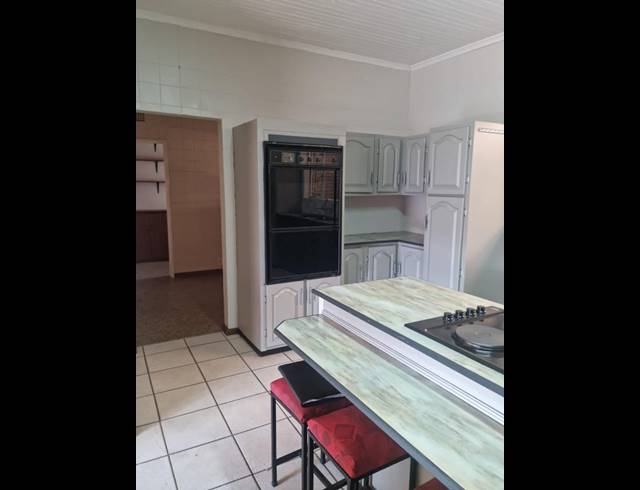 3 BEDROOM PROPERTY TO RENT IN EDELWEISS